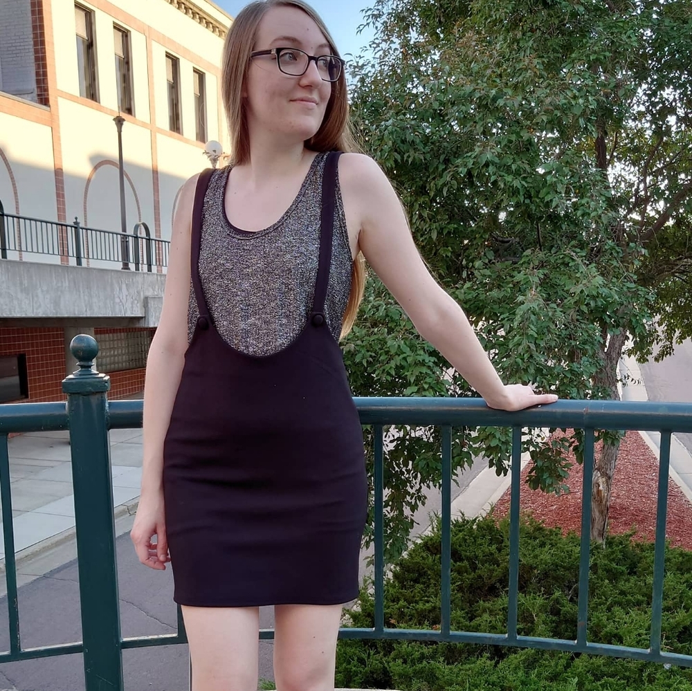 Black Suspender Pencil Skirt!